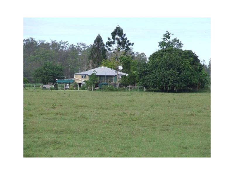 36 Armstrong Lane, Tiaro QLD 4650