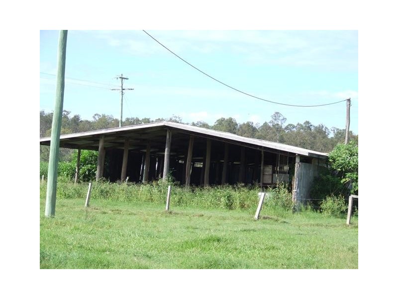 36 Armstrong Lane, Tiaro QLD 4650