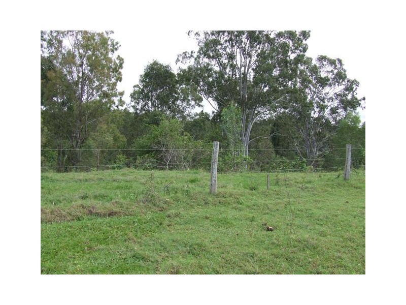 36 Armstrong Lane, Tiaro QLD 4650