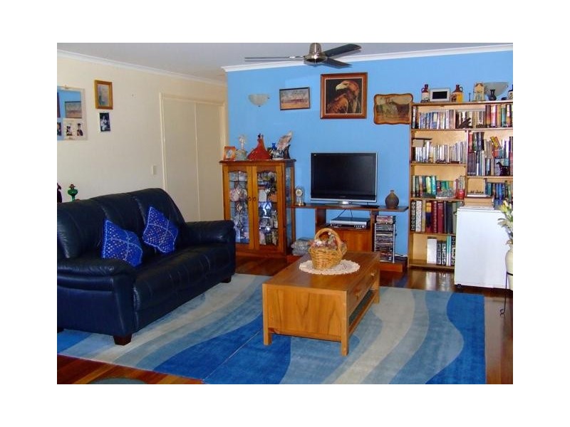 16 Forgan Terrace, Tiaro QLD 4650