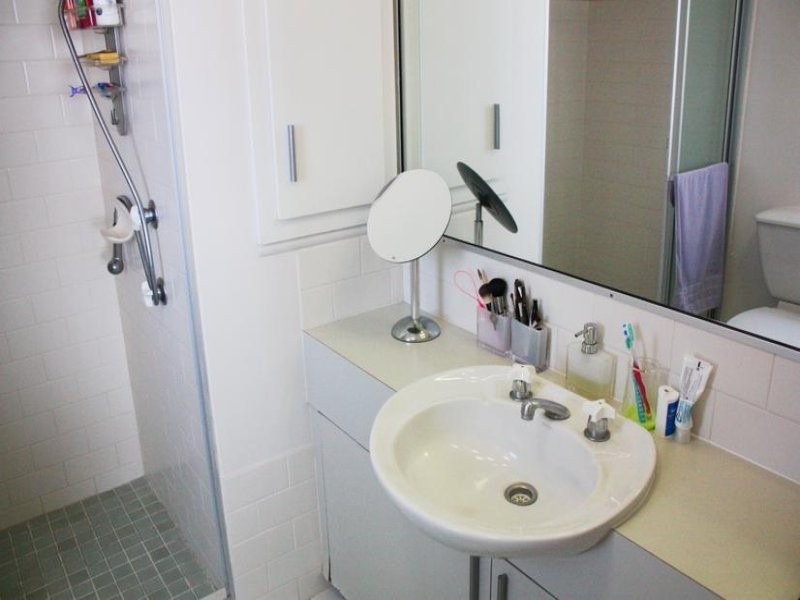 12A/7 Fern Street, Broadbeach QLD 4218