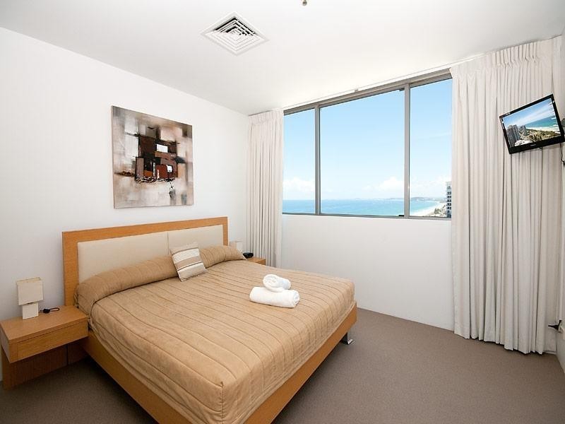 2201/159 Old Burleigh Rd, Broadbeach QLD 4218