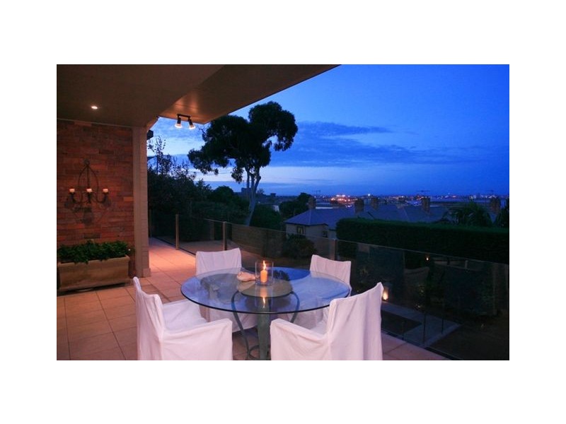 112 Church Street, The Hill NSW 2300