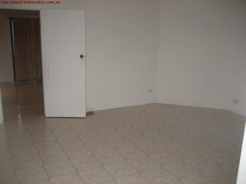Fairfield NSW 2165