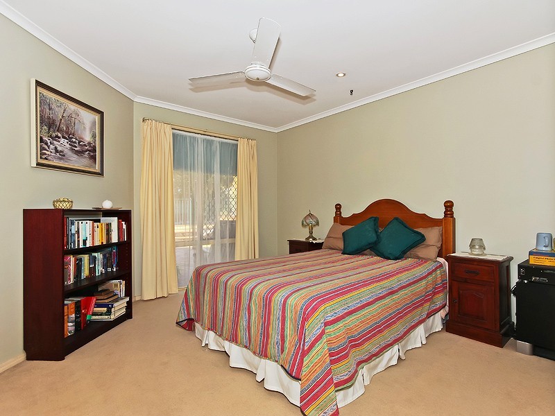 3 Camara Court, Eatons Hill QLD 4037
