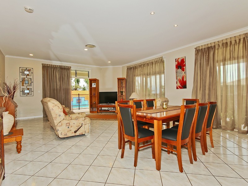 Eatons Hill QLD 4037