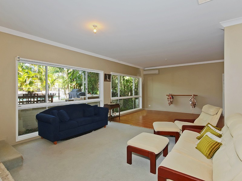 Warner QLD 4500