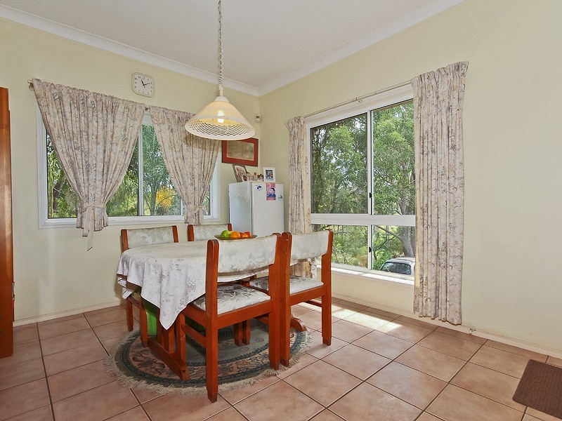 Warner QLD 4500