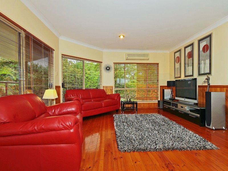Eatons Hill QLD 4037