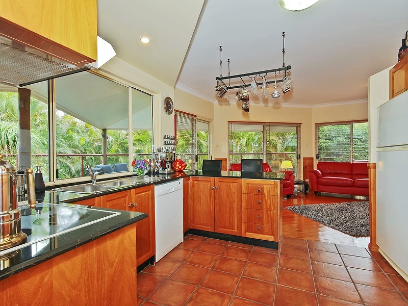 Eatons Hill QLD 4037