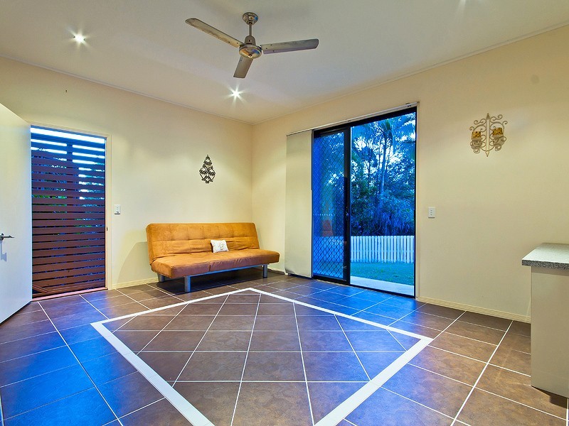 Eatons Hill QLD 4037