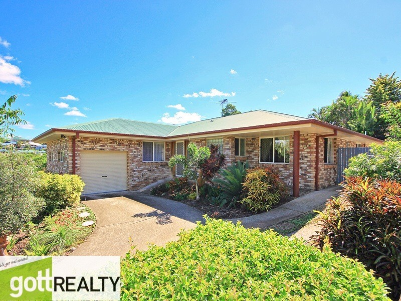 8 Phoenix Court, Eatons Hill QLD 4037
