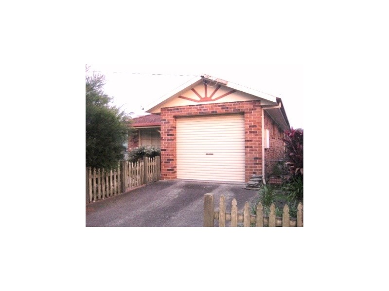 1 Graham Road, Hamilton NSW 2303