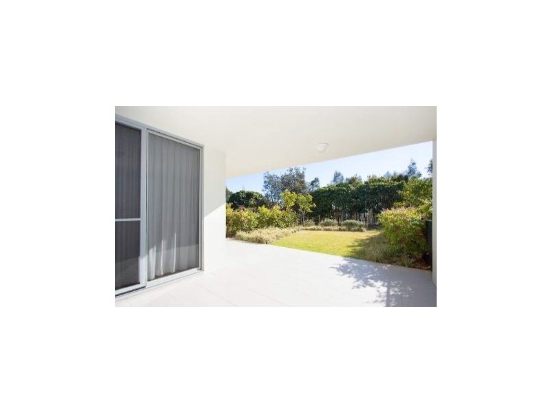 Sandstone Point QLD 4511