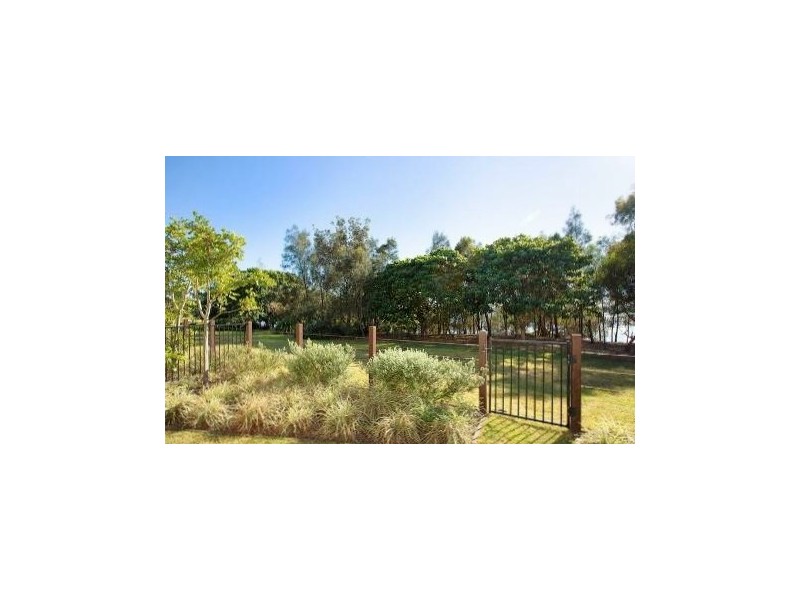 Sandstone Point QLD 4511