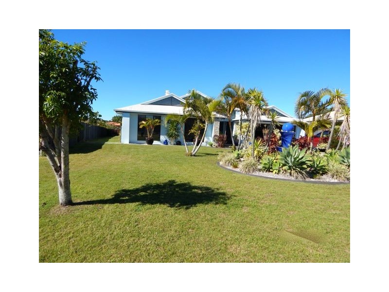 Sandstone Point QLD 4511