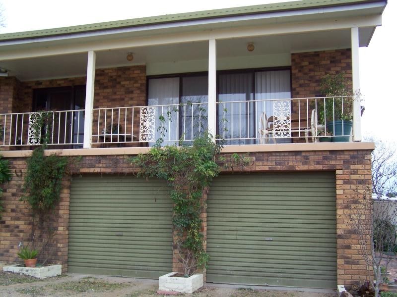 2 Church Street, Quirindi NSW 2343