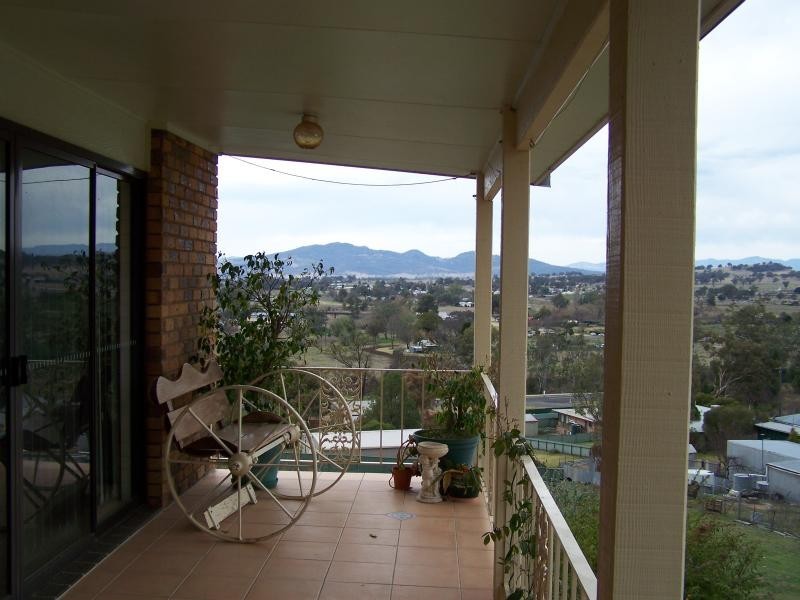 2 Church Street, Quirindi NSW 2343