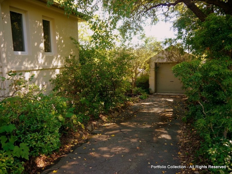 8 Durville Crescent – I’M RENTED!, Griffith ACT 2603