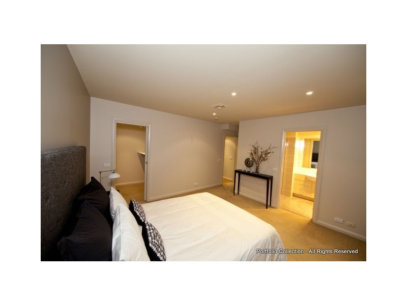 4/1 Eldridge Crescent, Garran ACT 2605