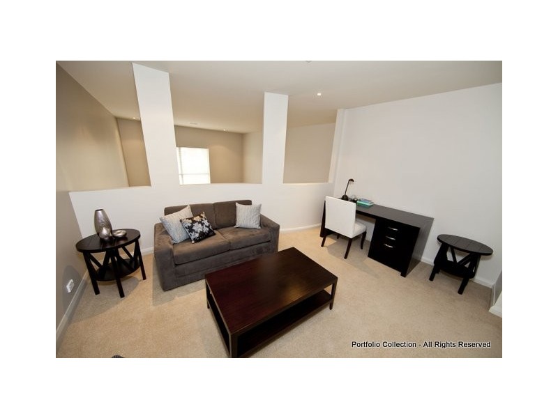 4/1 Eldridge Crescent, Garran ACT 2605