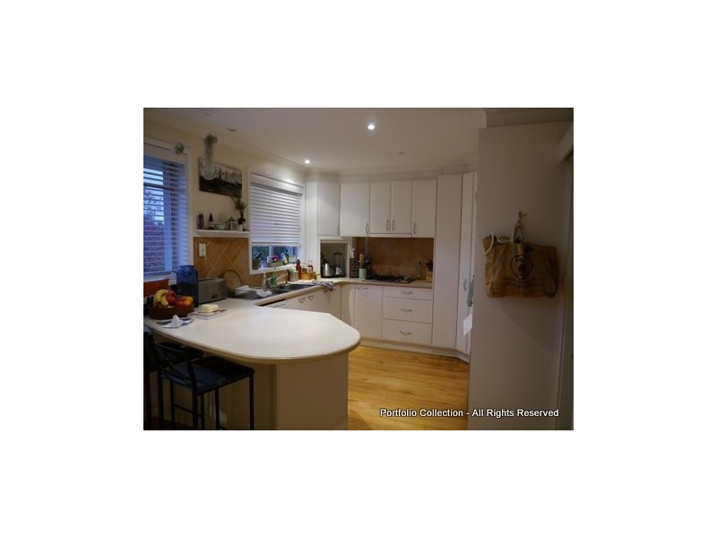 16 Sabine Close, Garran ACT 2605