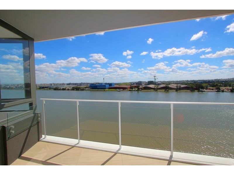 702/7 Gauthorpe street, Rhodes NSW 2138