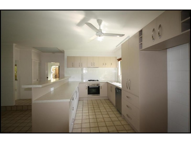 36 Moresby Street, Trinity Beach QLD 4879