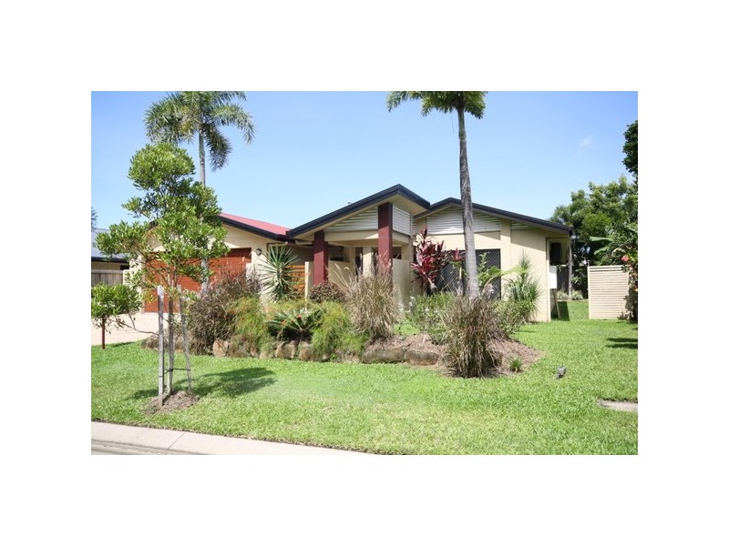 11 Tydeman Crescent, Clifton Beach QLD 4879