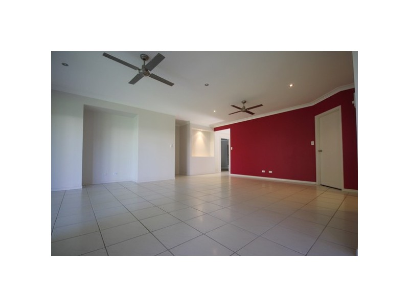 11 Tydeman Crescent, Clifton Beach QLD 4879