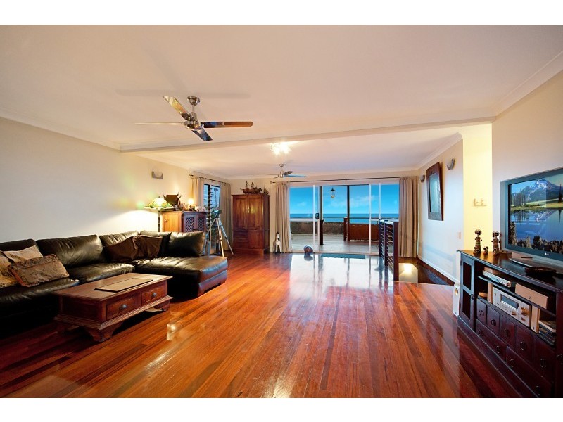 23 Arlington Esplanade, Clifton Beach QLD 4879