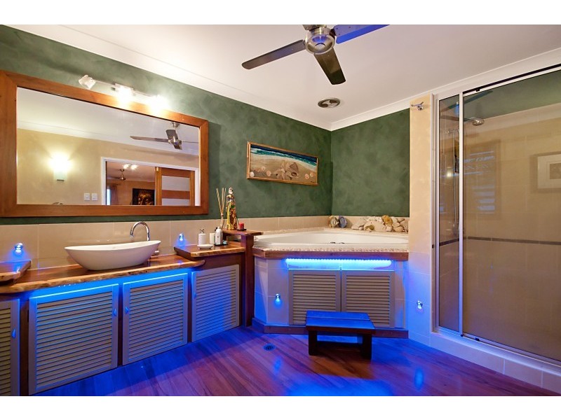 23 Arlington Esplanade, Clifton Beach QLD 4879