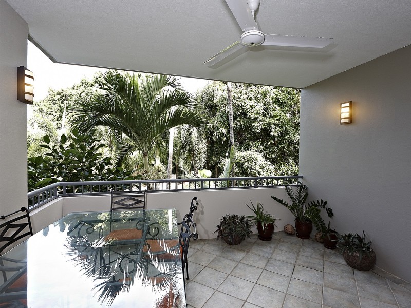 7/Oasis Veivers Road, Palm Cove QLD 4879