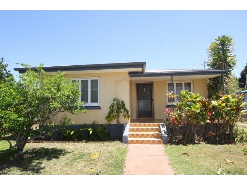 8 Iluka Street, Mareeba QLD 4880