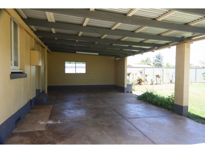 8 Iluka Street, Mareeba QLD 4880