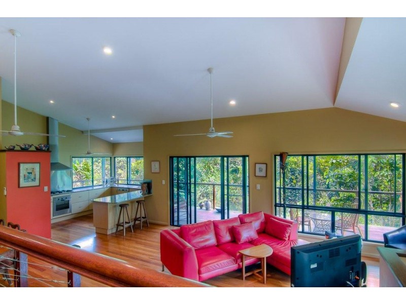 50 Falcon Street, Bayview Heights QLD 4868