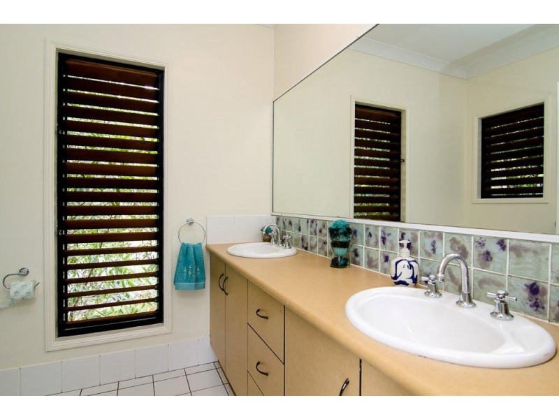 50 Falcon Street, Bayview Heights QLD 4868