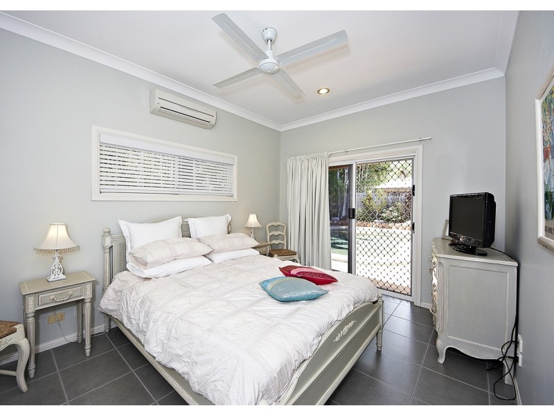 10 Miara Close, Kewarra Beach QLD 4879