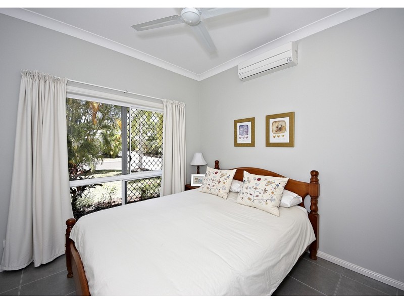 10 Miara Close, Kewarra Beach QLD 4879