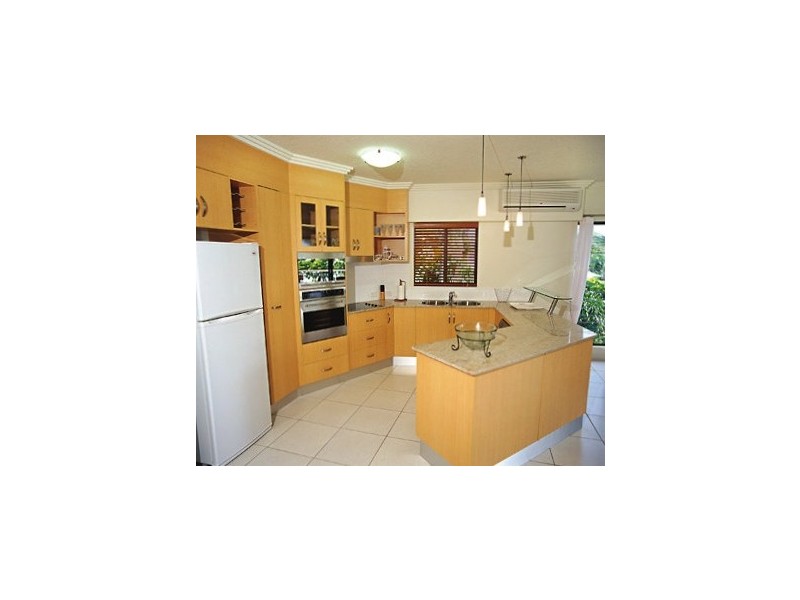 4/37 Vasey Esplanade, Trinity Beach QLD 4879
