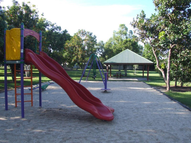 Clifton Beach QLD 4879