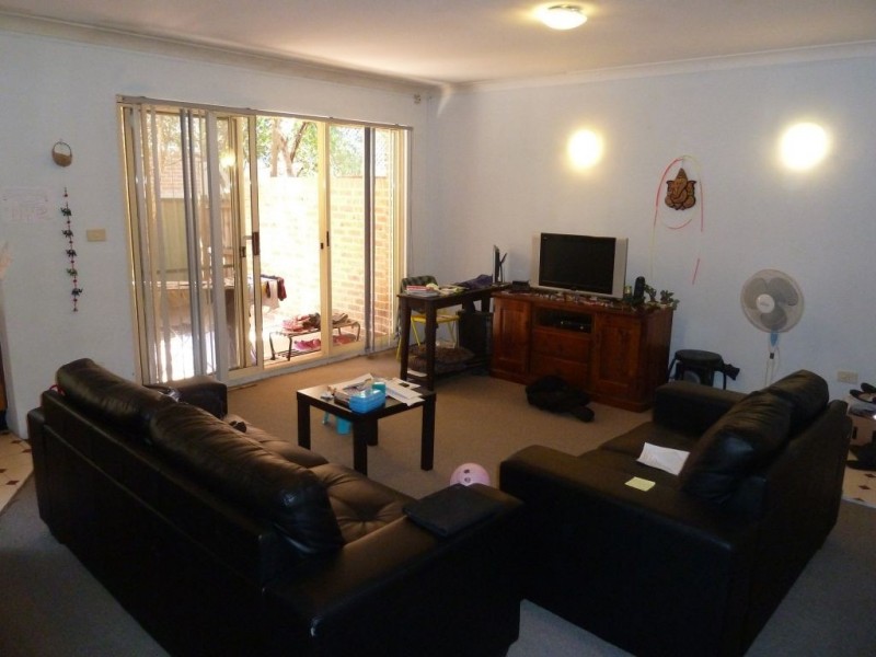 1/29 Good Street, Westmead NSW 2145