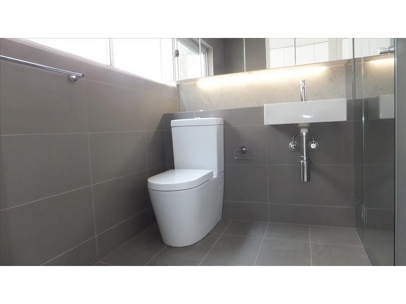 8/49 New Canterbury Road, Petersham NSW 2049