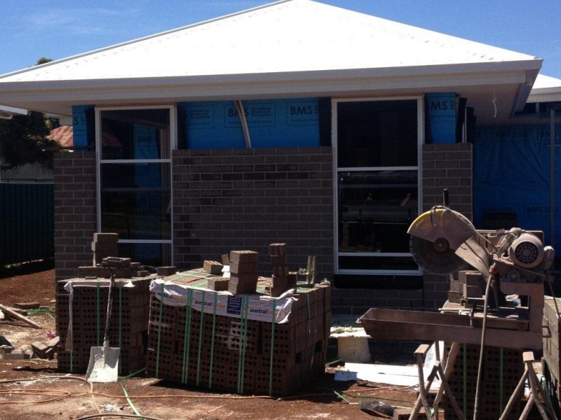 2/5 Gatfield, Newtown QLD 4350