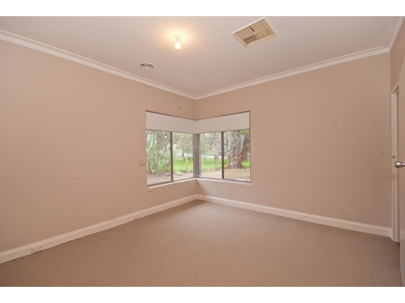 444 Yatala Vale Road, Fairview Park SA 5126