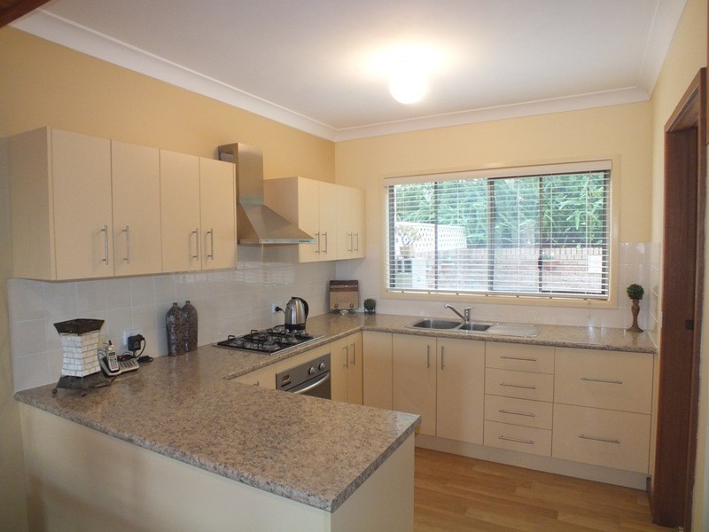 3/7 Hutton Street, Charlestown NSW 2290