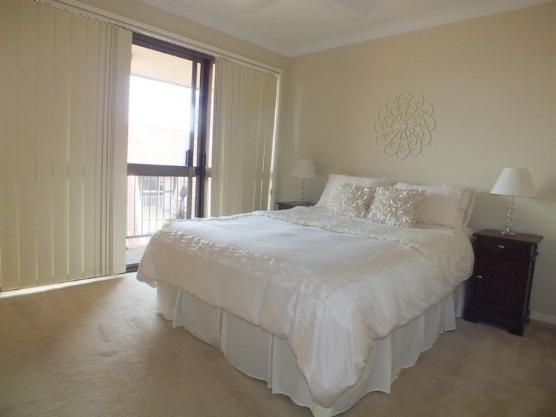 3/7 Hutton Street, Charlestown NSW 2290