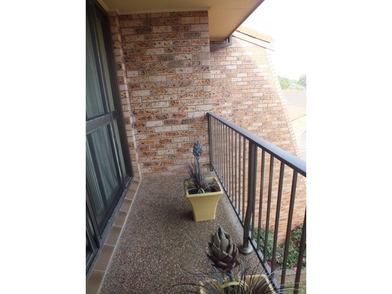 3/7 Hutton Street, Charlestown NSW 2290