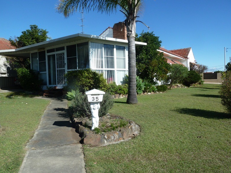 35 Brisbane Street, East Maitland NSW 2323