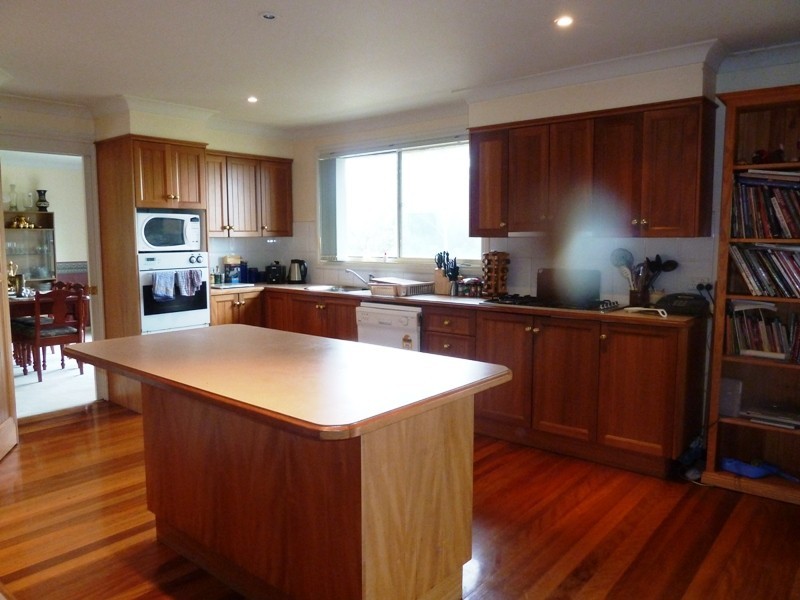 11 Hanson Close, East Maitland NSW 2323